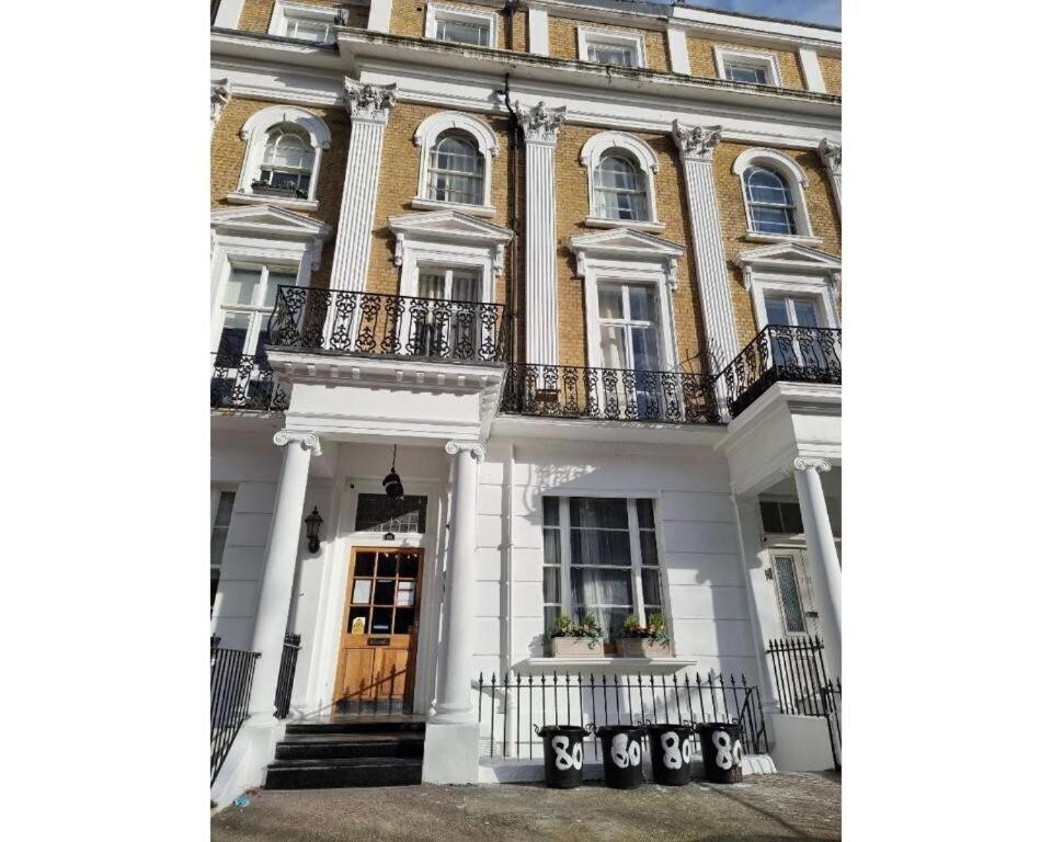 F101-First Floor Flat Fits 3 Near Hyde Park Apartman London Kültér fotó